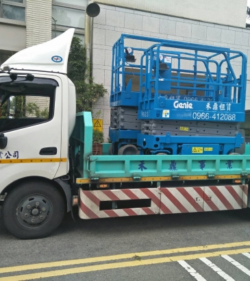 禾鼎高空車-台北高空車出租-陽明大學