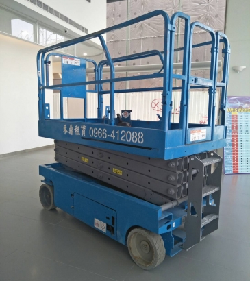 禾鼎高空車-台中高空車-TOYOTA潭子店
