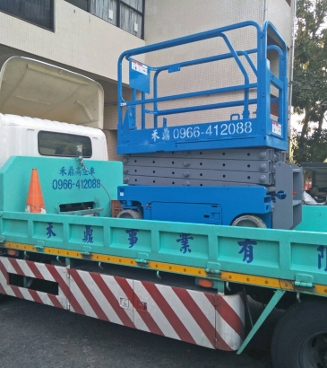 禾鼎高空車-新竹高空車出租-新竹科技園區