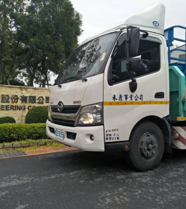 禾鼎高空車-台中高空車出租