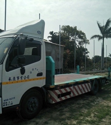 高空車出租-禾鼎高空車-彰化高空車-GENIE