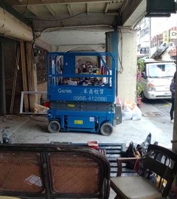 彰化高空車-高空車出租-禾鼎-田中菜市場