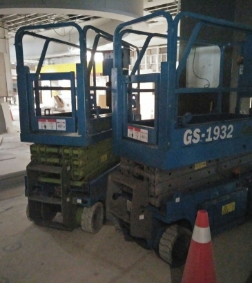 台中高空車-高空作業車-台中榮總-禾鼎高空車