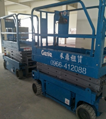 埤頭工業區-高空車出租-禾鼎-4-14米高空車